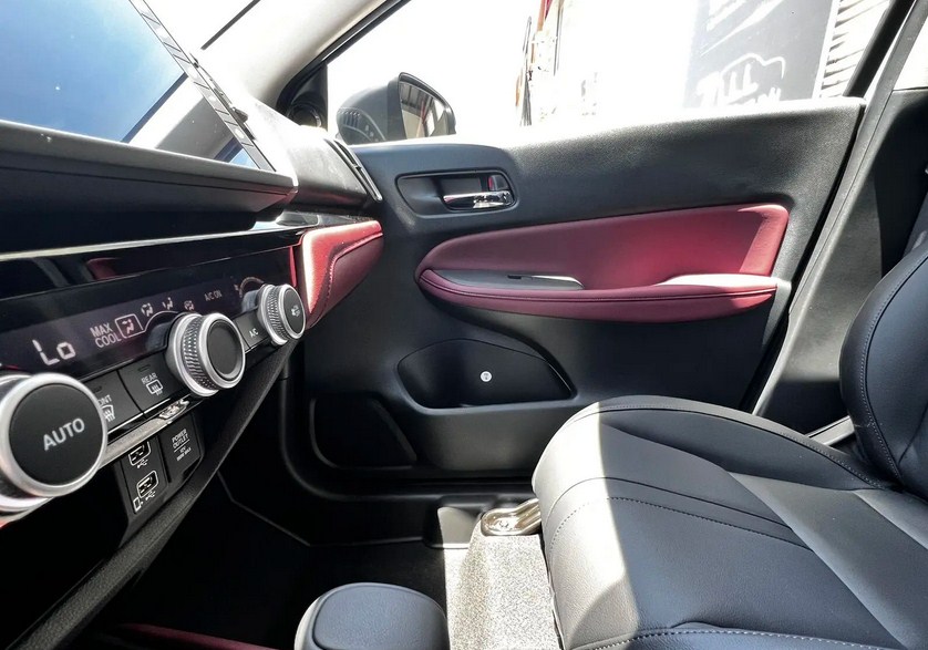 Đánh Giá Chi Tiết Honda City G 2026