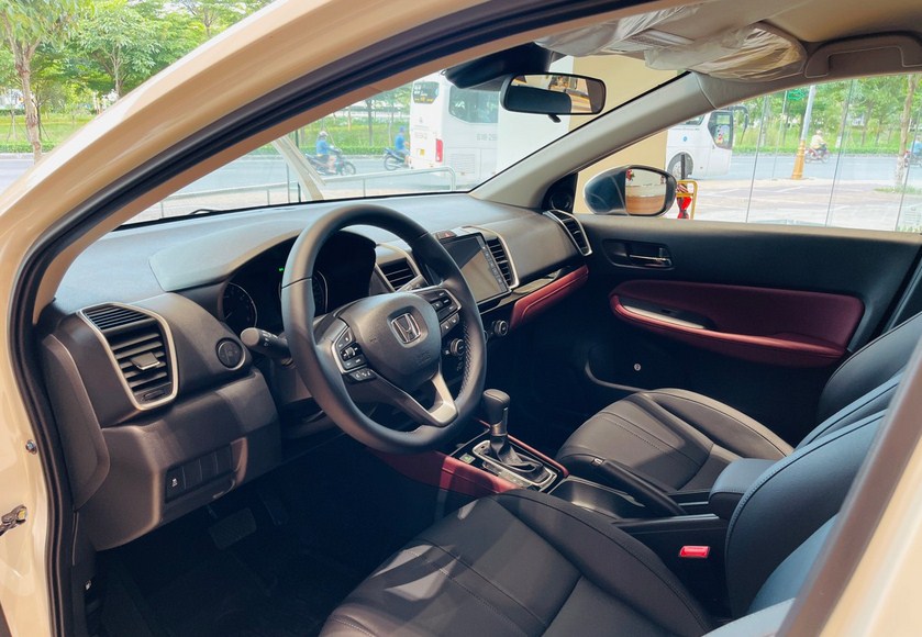 Đánh giá chi tiết Honda City L 2026