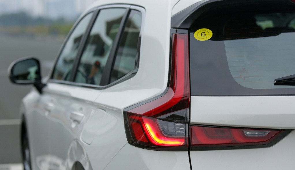 Honda CR-V Hybrid 2025 SUV Hybrid Mạnh Mẽ, Tiết Kiệm và An Toàn Vượt Trội