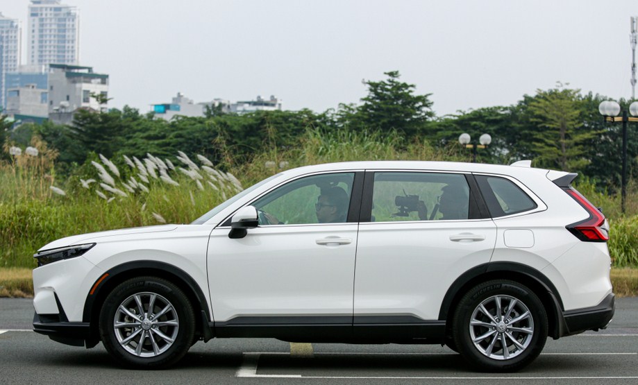 Honda CR-V Hybrid 2025 SUV Hybrid Mạnh Mẽ, Tiết Kiệm và An Toàn Vượt Trội