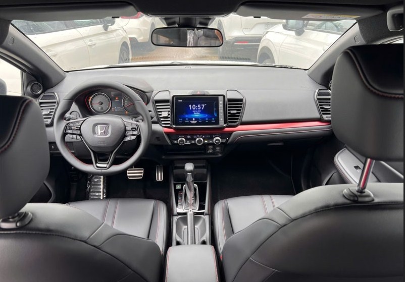 Honda City 2026 – Đánh Giá Chi Tiết Khoang Nội Thất & Trải Nghiệm Người Dùng: Chuẩn Mực Mới Của Phân Khúc Sedan Hạng B