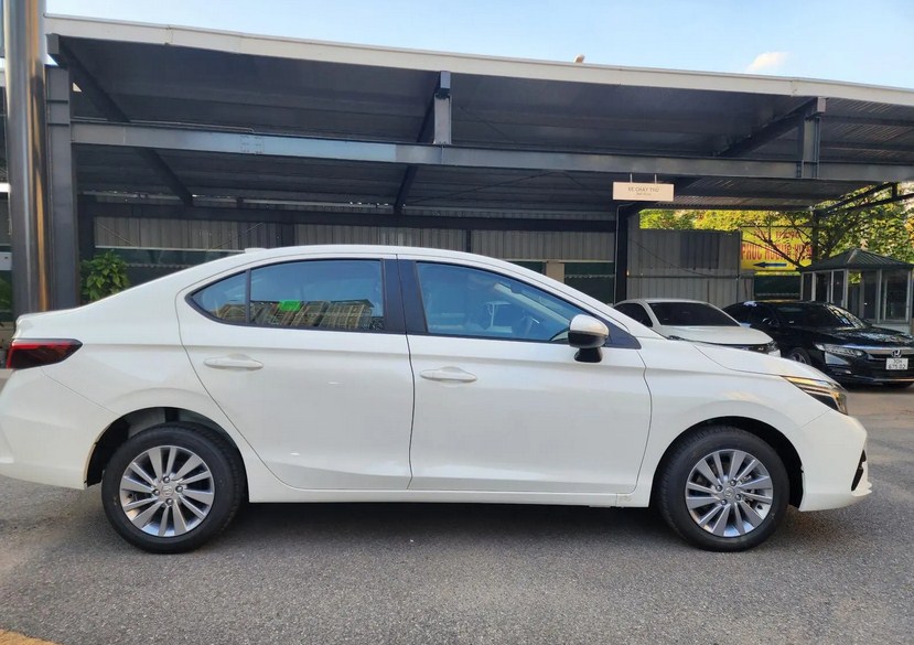 Honda City G 2024: Bảng giá lăn bánh