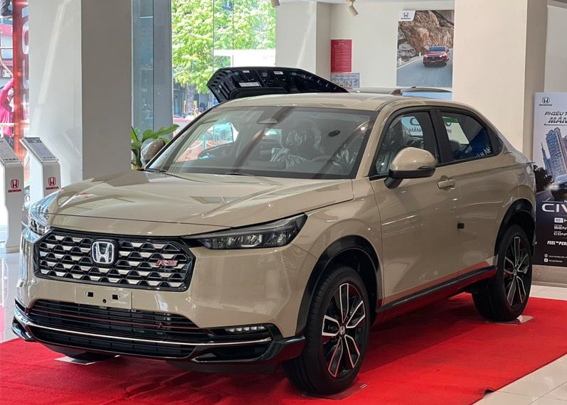 Honda HR-V có đáng mua trong phân khúc SUV dưới 900 triệu? "Đọ sức" cùng loạt đối thủ và câu trả lời sau 2 tuần "mượn" xe hàng xóm!