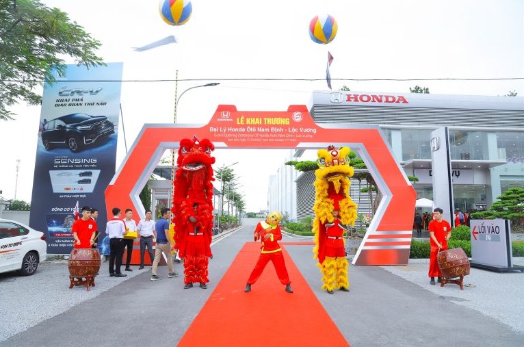 Honda Ô tô Nam Định - Lộc Vượng: Showroom hiện đại, dịch vụ hoàn hảo