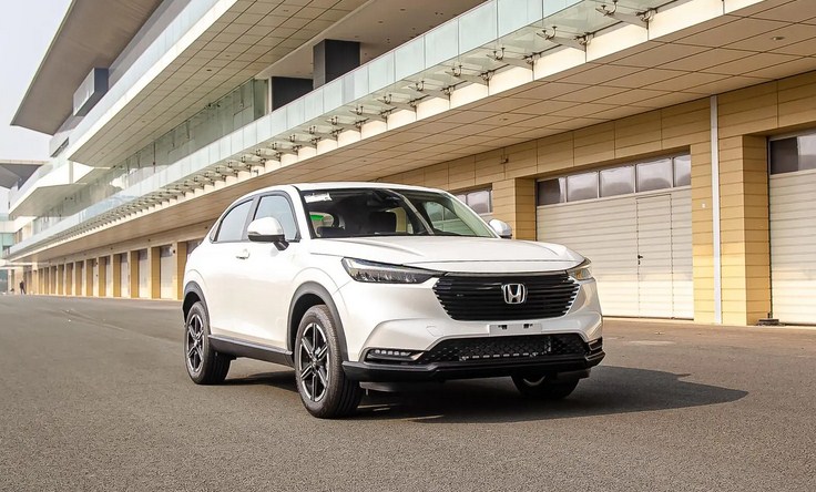 Honda HR-V 2025: Cảm giác lái và hiệu suất động cơ